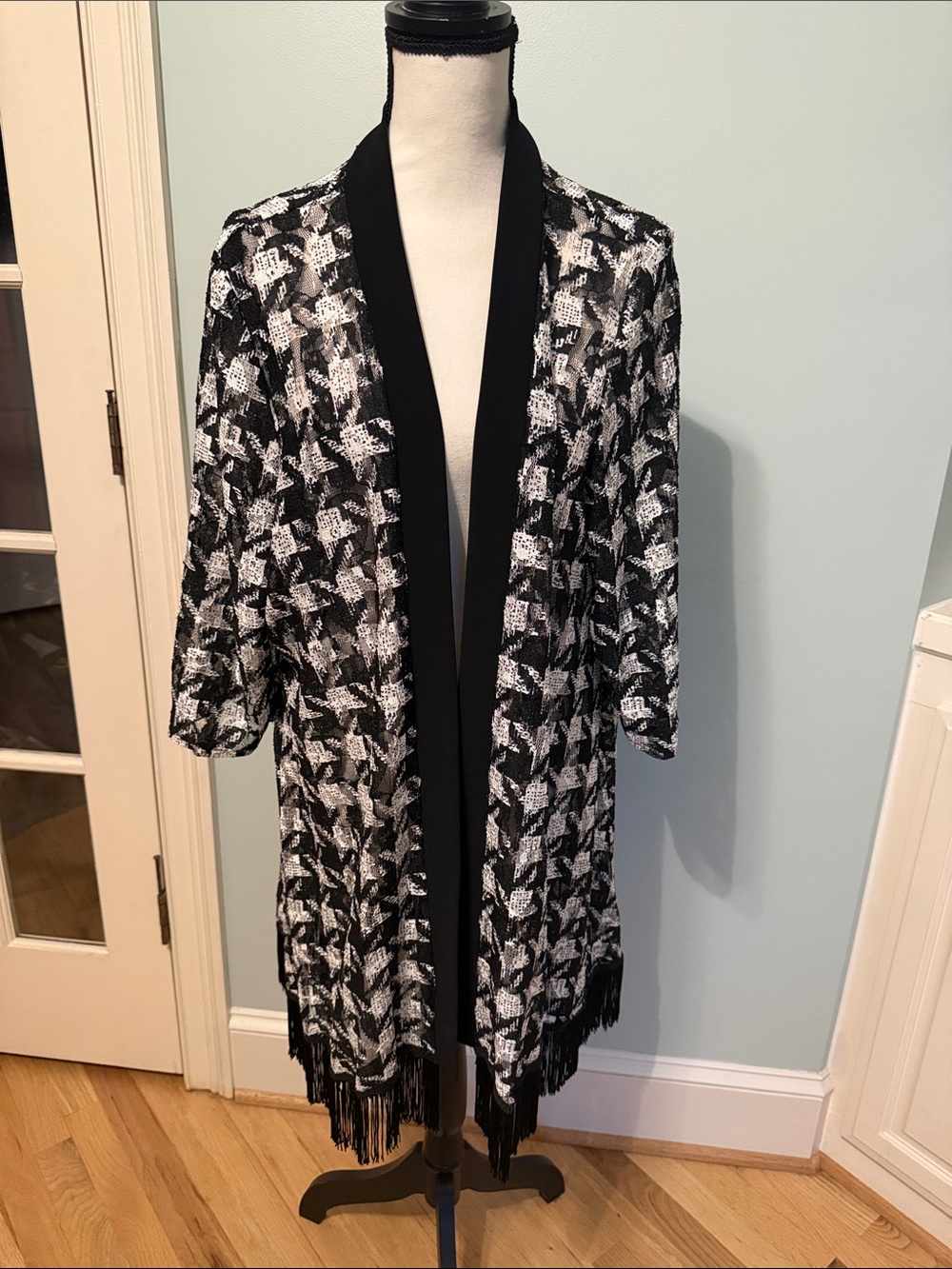 R&M Richards Kimono